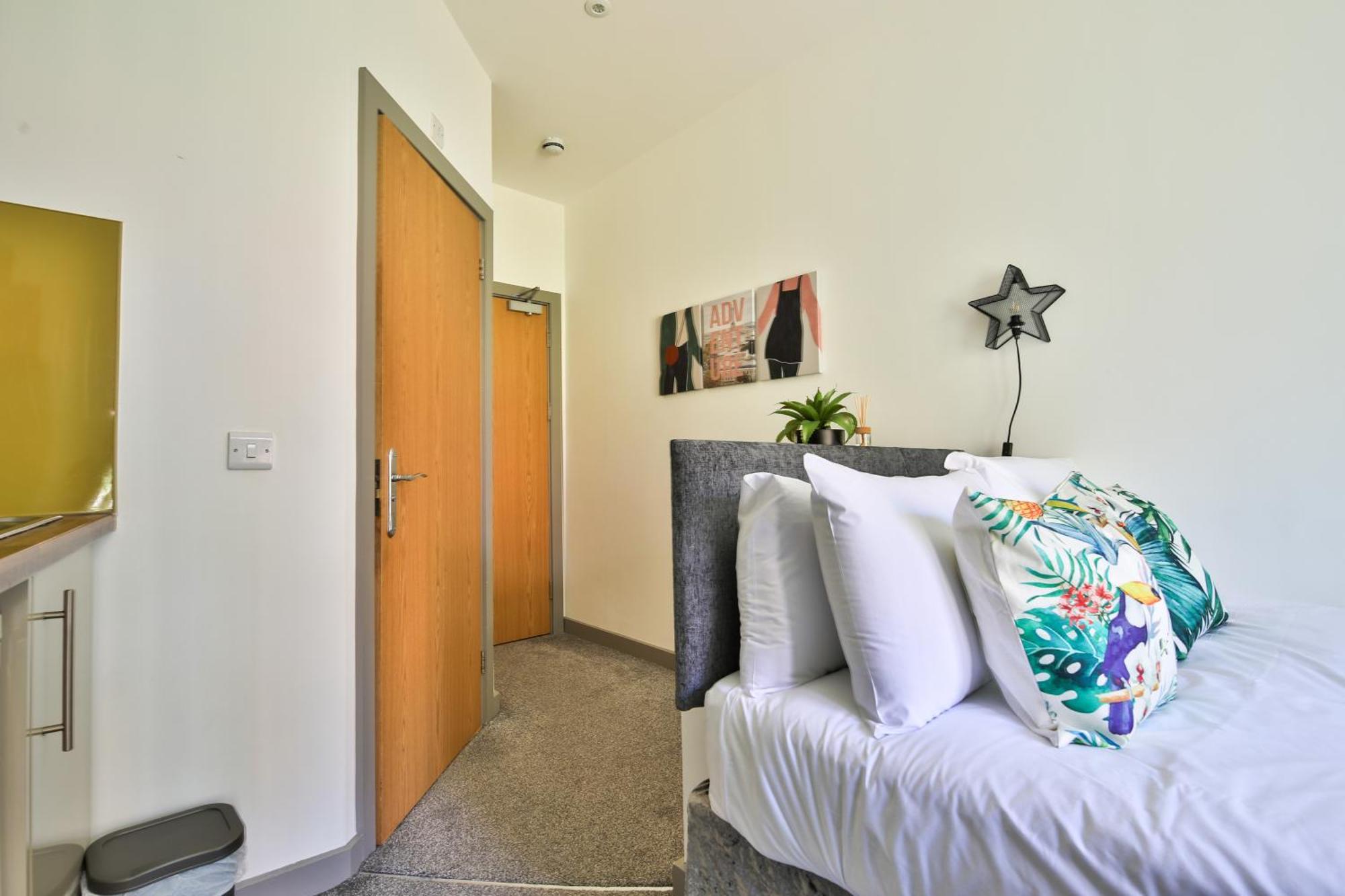 Princess Lofts City Centre Studios With Nespresso Coffee Machines & New Fast Wifi By Stayright Swansea Eksteriør bilde