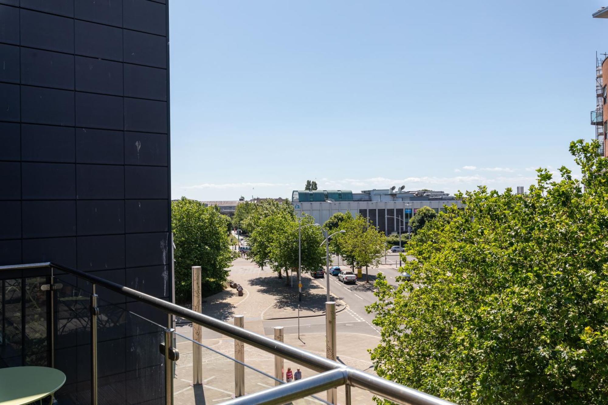 Princess Lofts City Centre Studios With Nespresso Coffee Machines & New Fast Wifi By Stayright Swansea Eksteriør bilde