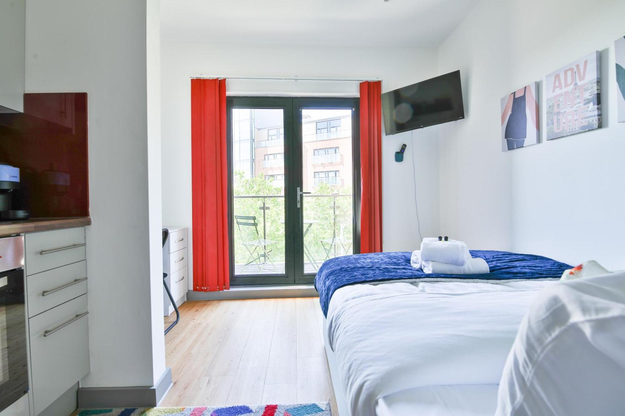 Princess Lofts City Centre Studios With Nespresso Coffee Machines & New Fast Wifi By Stayright Swansea Eksteriør bilde